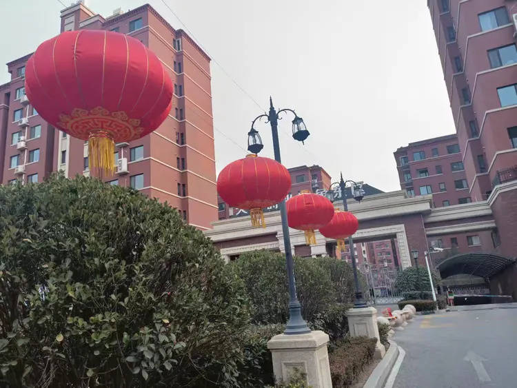 诗海拾贝：不同地域作者的诗意表达，赏诗：从腊月廿五到登古城的诗意之旅