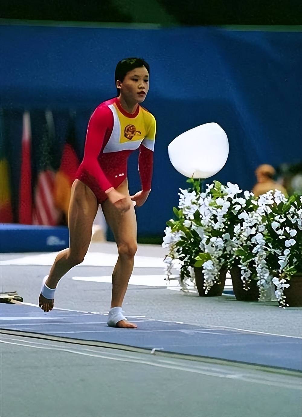 体操冠军桑兰:比赛摔成瘫痪,事后索赔18亿美元,如今成人生赢家