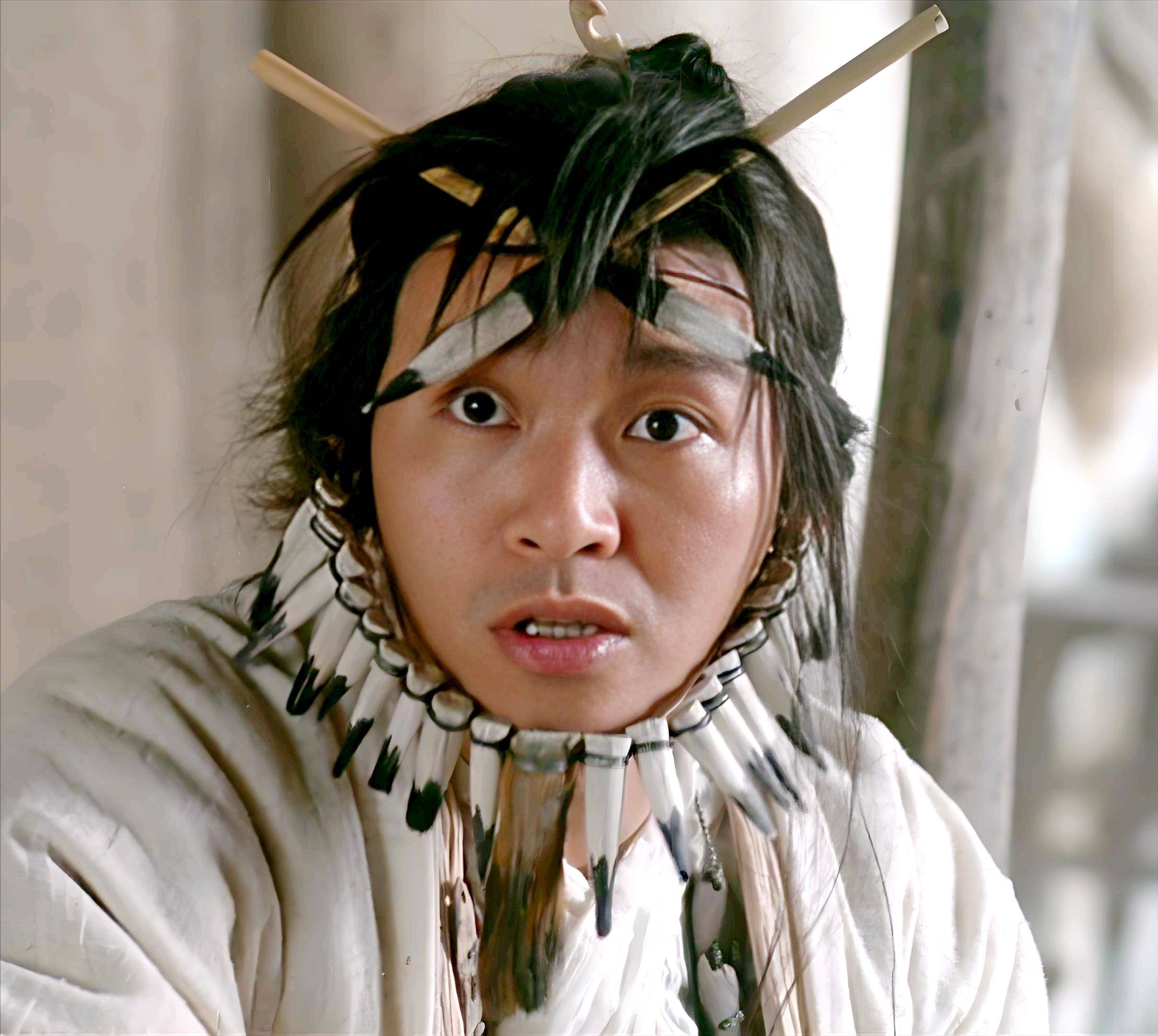 莫文蔚深情献唱春晚!离开周星驰后她嫁给初恋,给3个孩子做继母