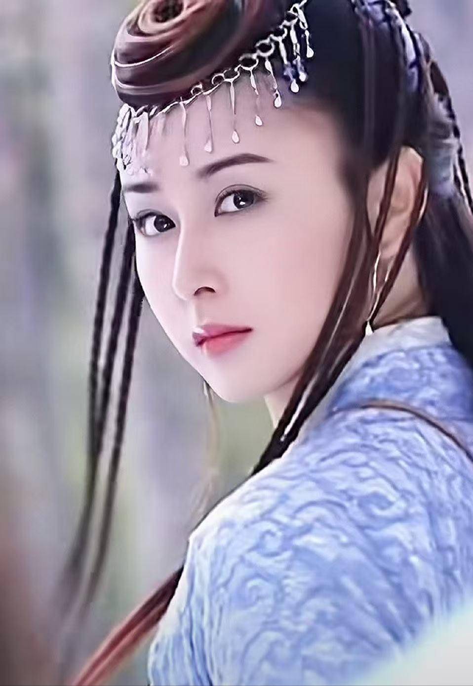 胡静儿子喜获"最帅星二代"!老公朱兆祥也不差,年轻时可以出道