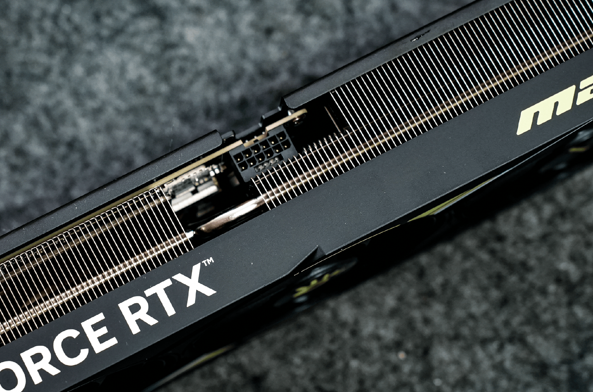 万丽星云geforce rtx 5070上手实测