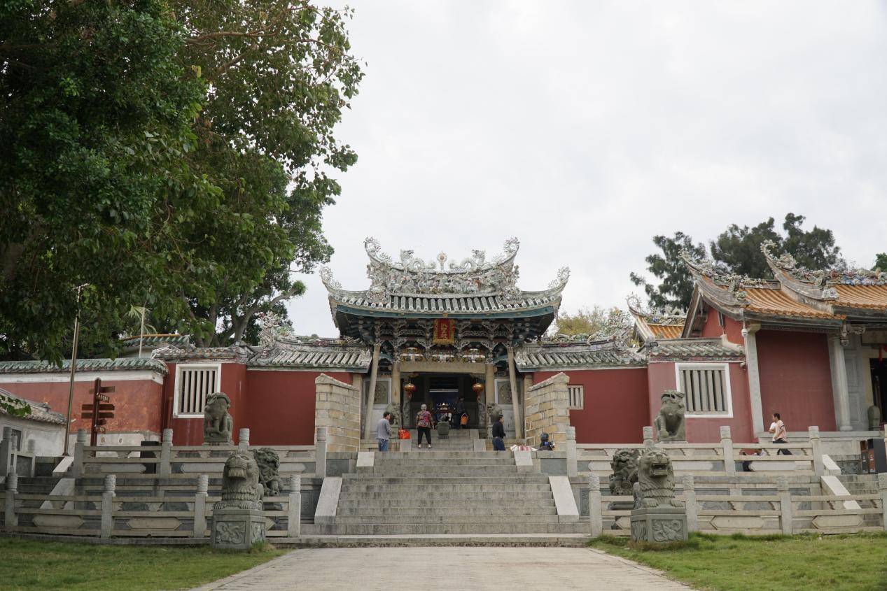 东山关帝庙,一炷清香佑两岸