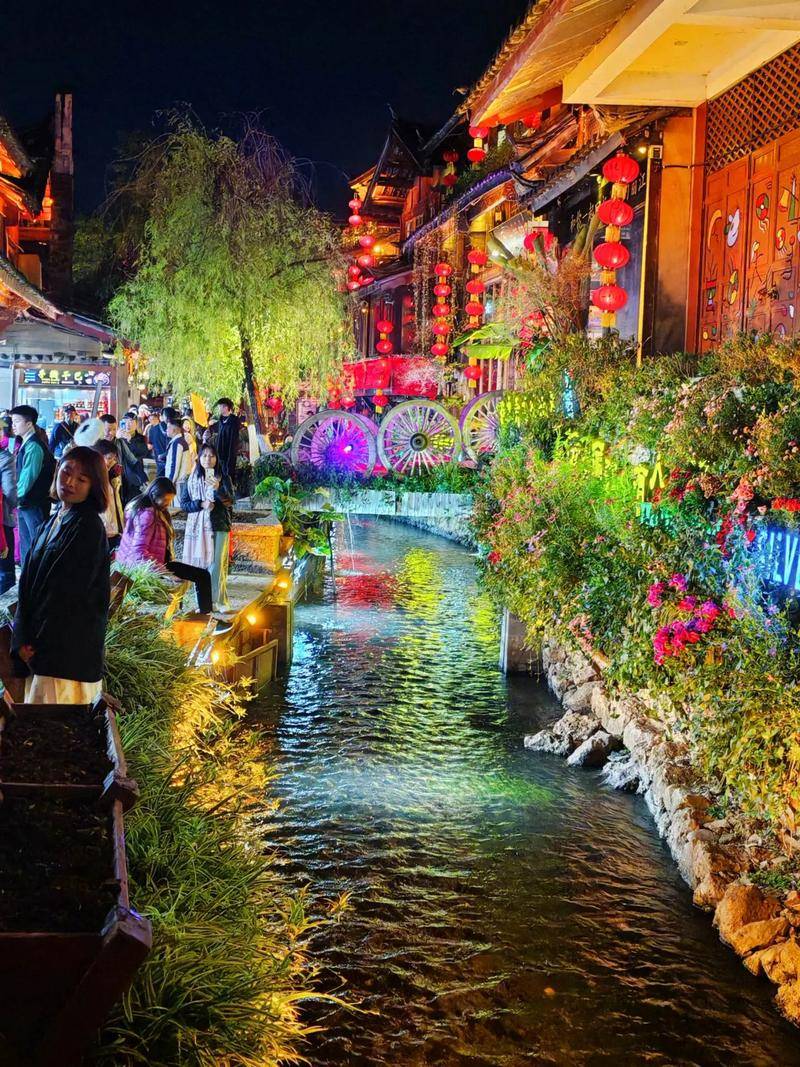 丽江古城:时光雕琢的东方梦幻画卷