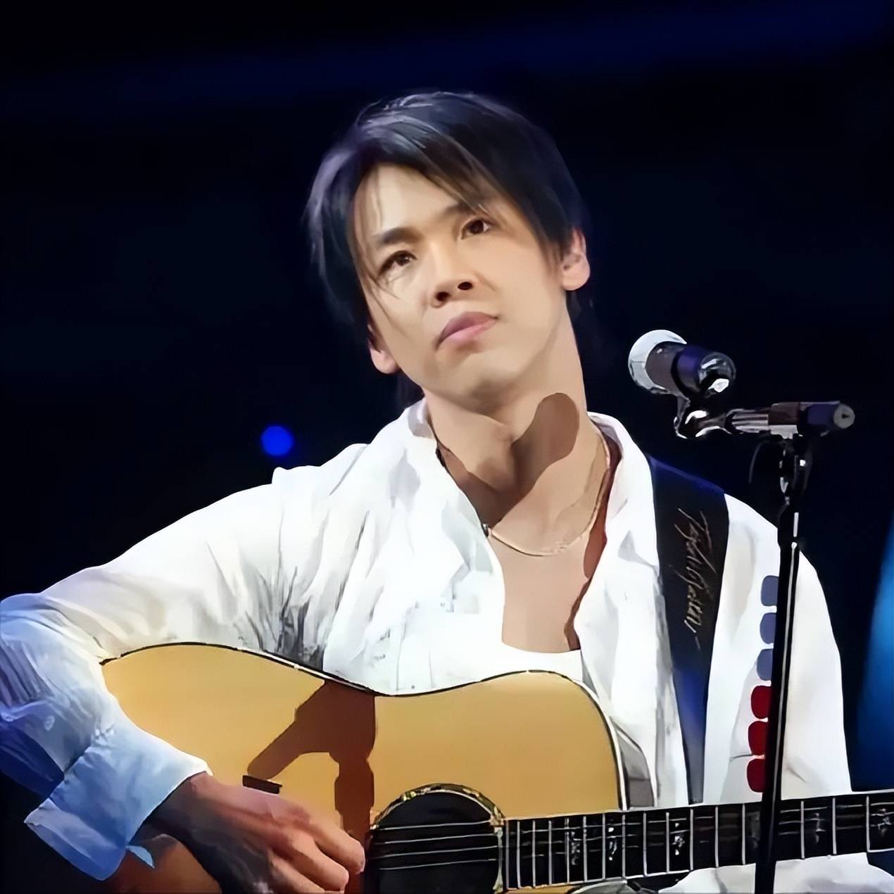 陶喆又一次证明,娶妻要娶年轻的,即使你老了,她还美得不可方物