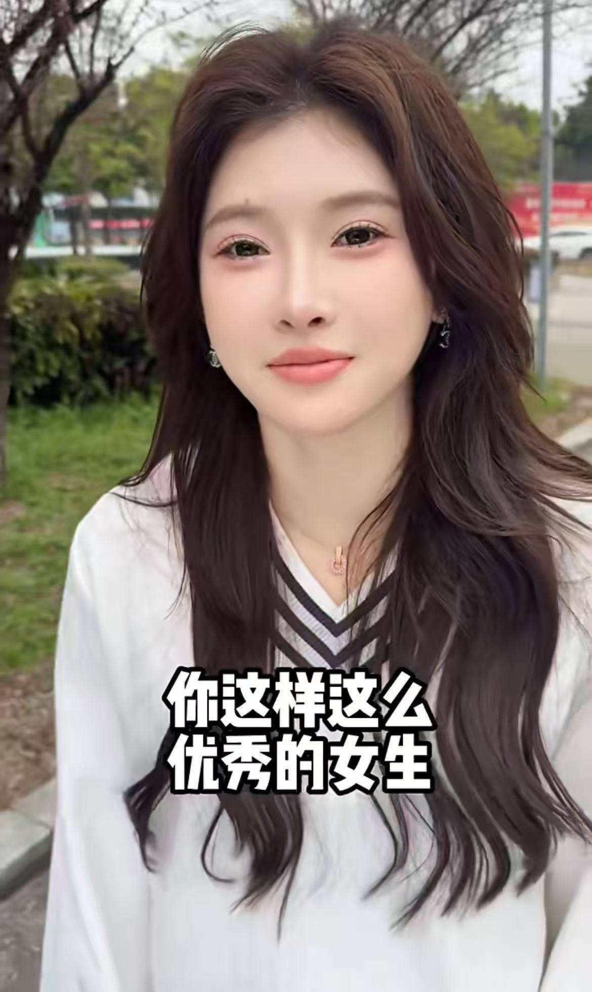 田径女神吴艳妮透露择偶标准希望对方会做饭能支持她的事业