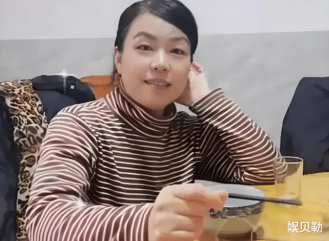 许敏面对田静,3次示好举动,不为所动的原因找到了