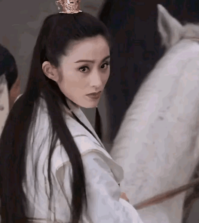 赵敏:气质独特,演技精湛,是影迷心中的经典女神