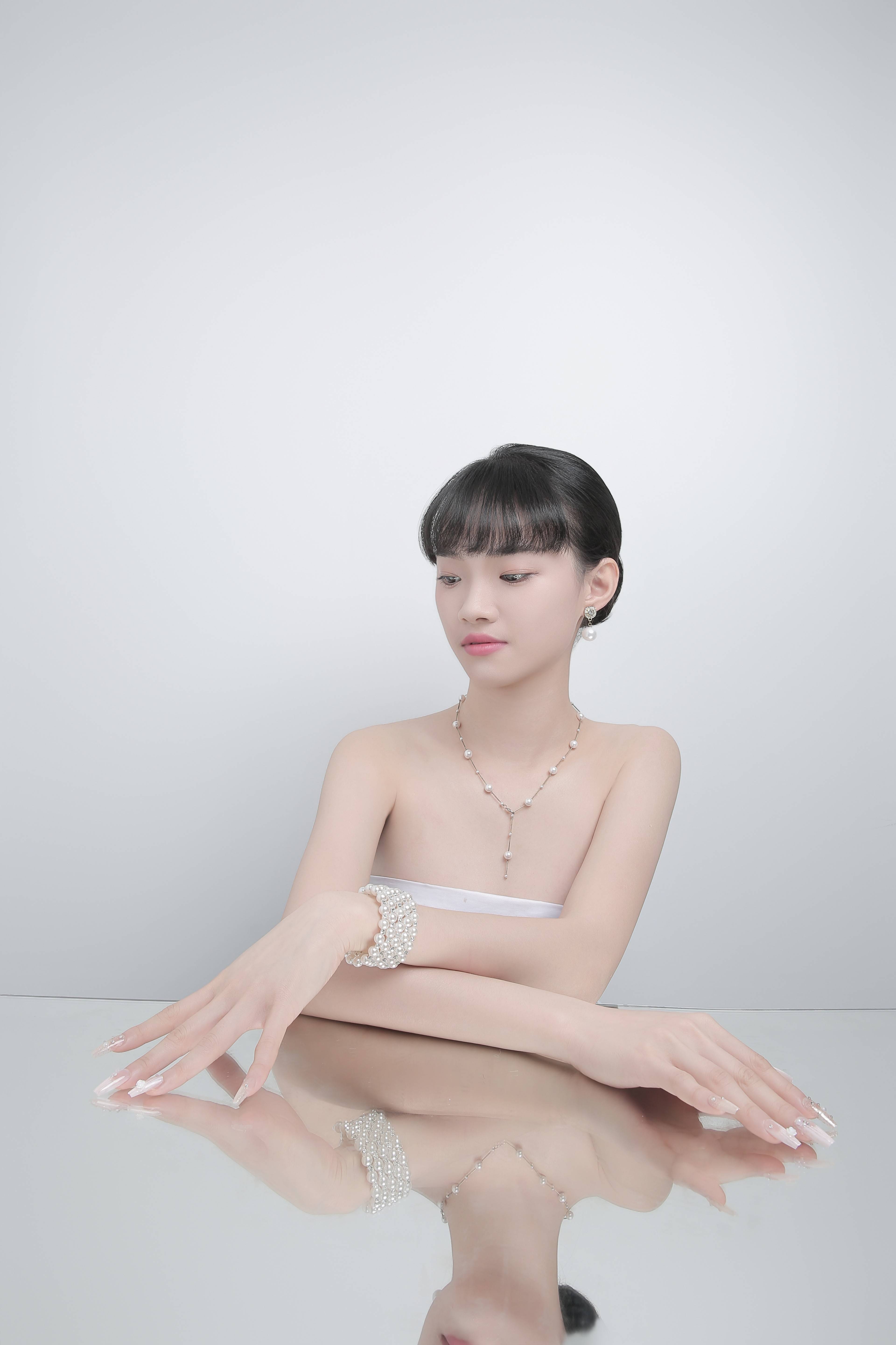 模特吴果蕊