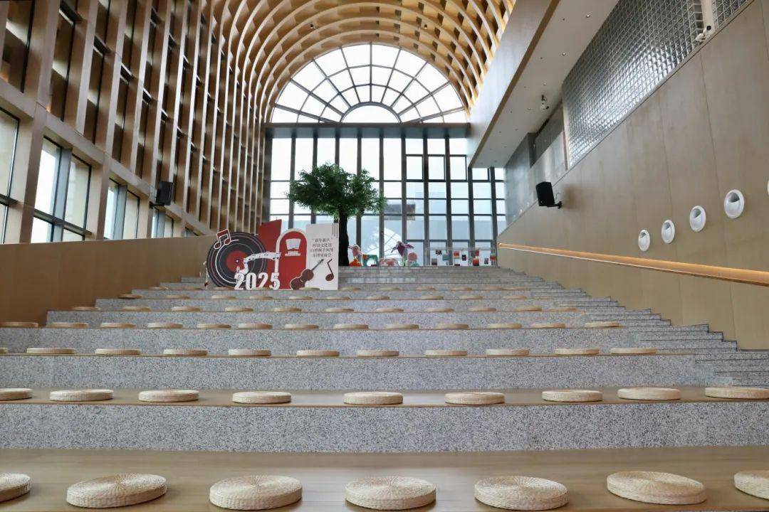 走进坪山文化馆新馆，感受艺术的无限魅力