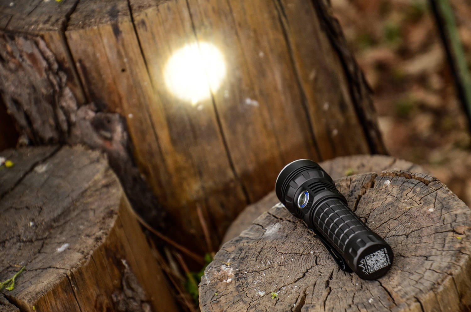 轻巧好携带,光明在路上:在路上x50手电