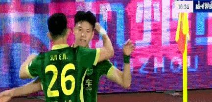 18岁新星王钰栋再创中超纪录，两连杀助力浙江队领先