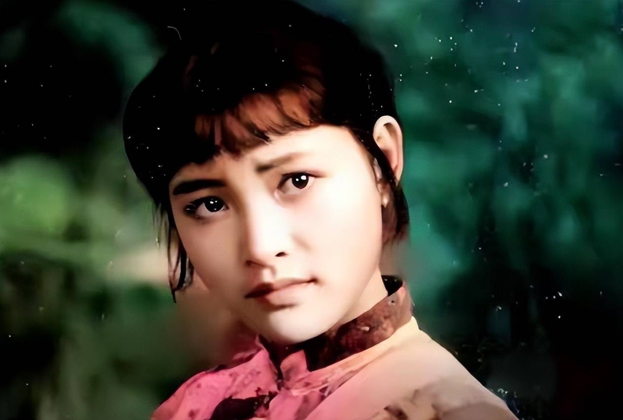 19岁被两名美国医生性侵,留美43年受尽屈辱,60岁回国后苦尽甘来