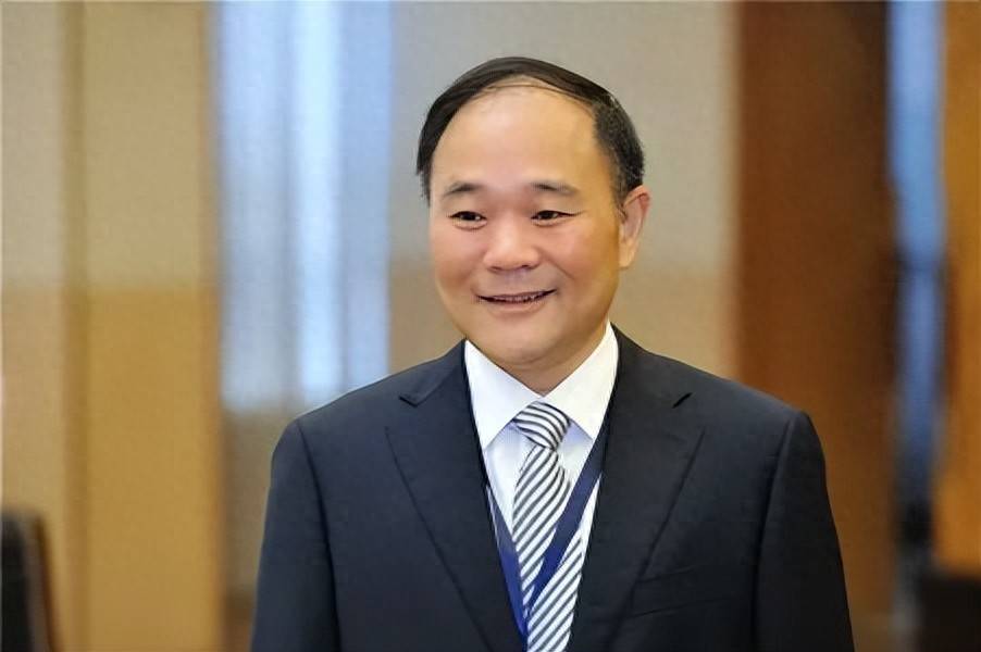 曹操出行获IPO备案：3年半时间亏损近80亿 李书福将再收获上市