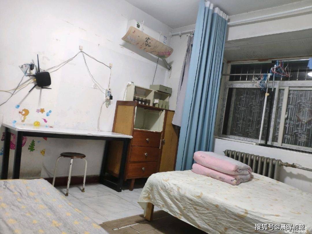 三,案例启示学校教职工宿舍电气火灾的预防,还需要从人防和技防两方面