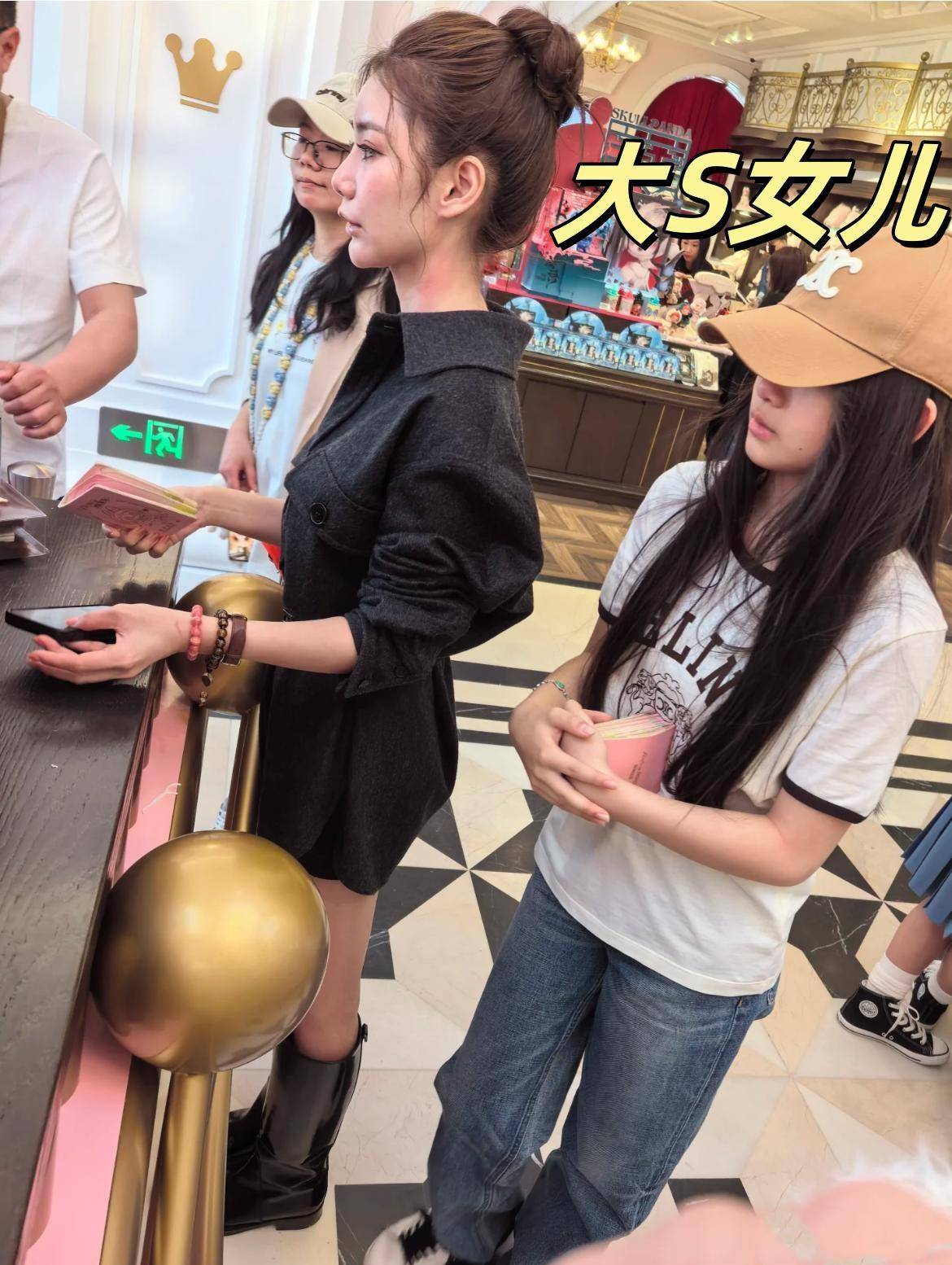 女儿小雪爸爸力挺女儿全过程