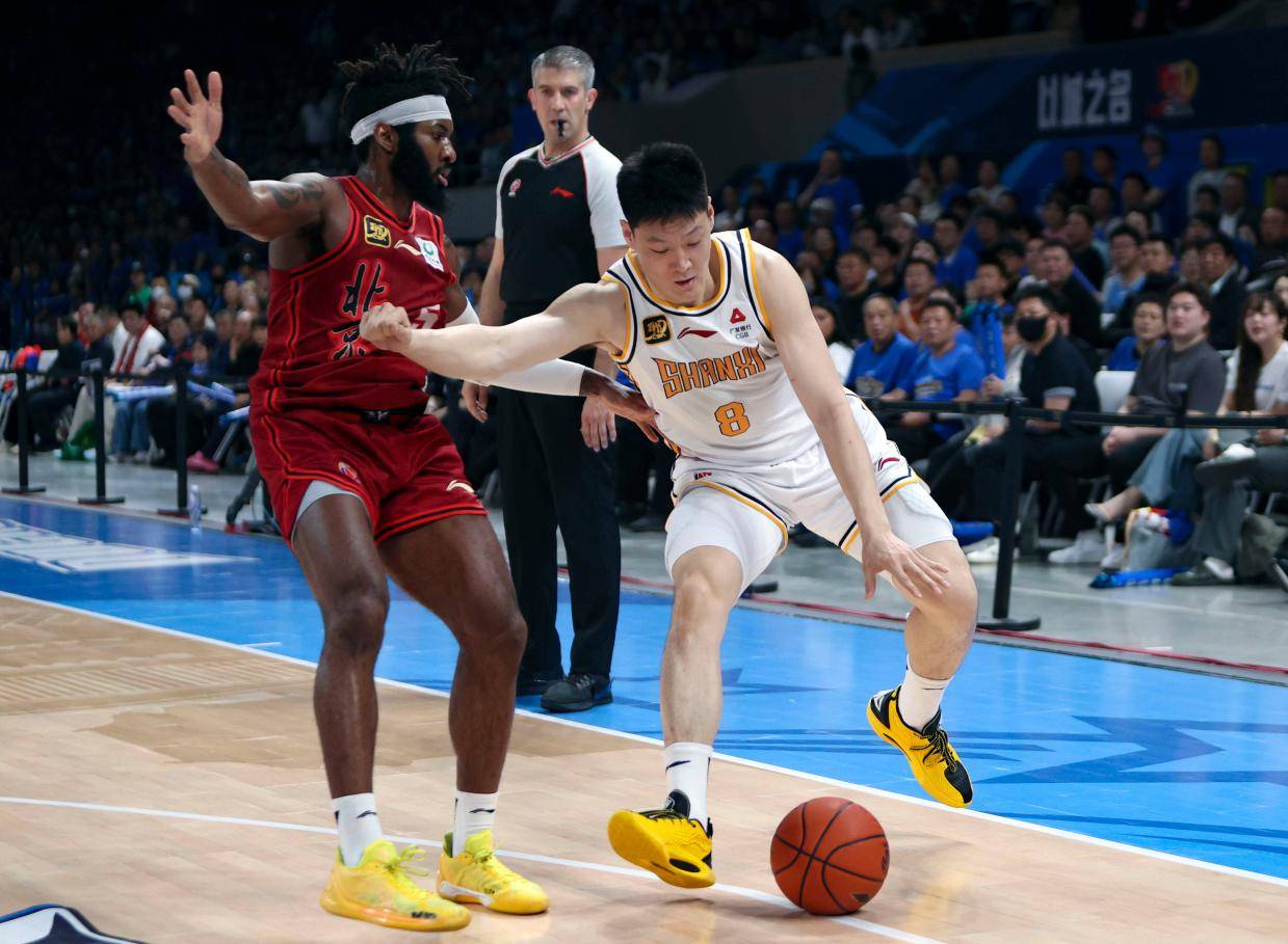 硬汉！张宁独得22分无力回天 登场41分钟拼光子弹