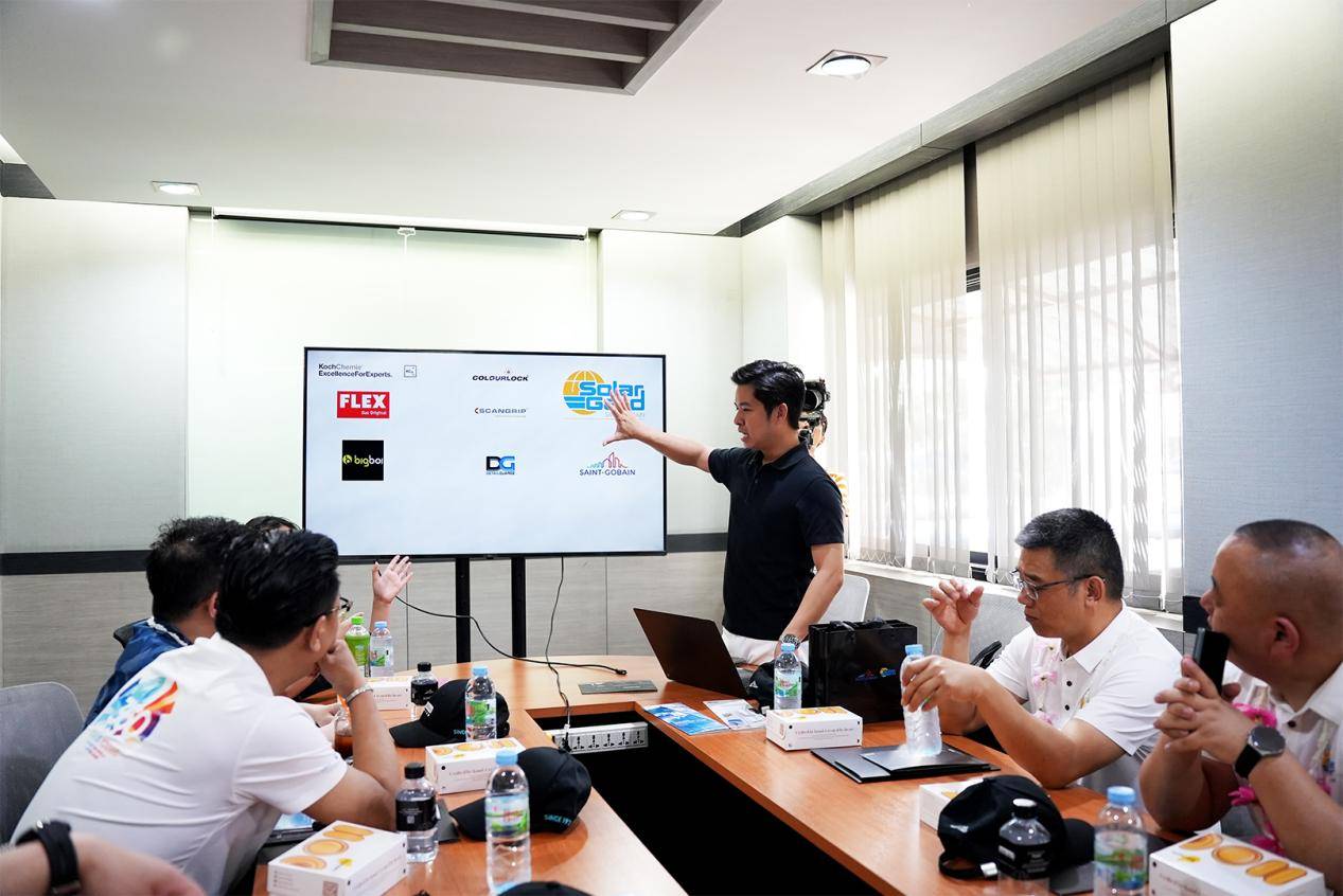 圣佳高新性能膜闪耀苏州GT SHOW——国际品牌魅力燃炸现场