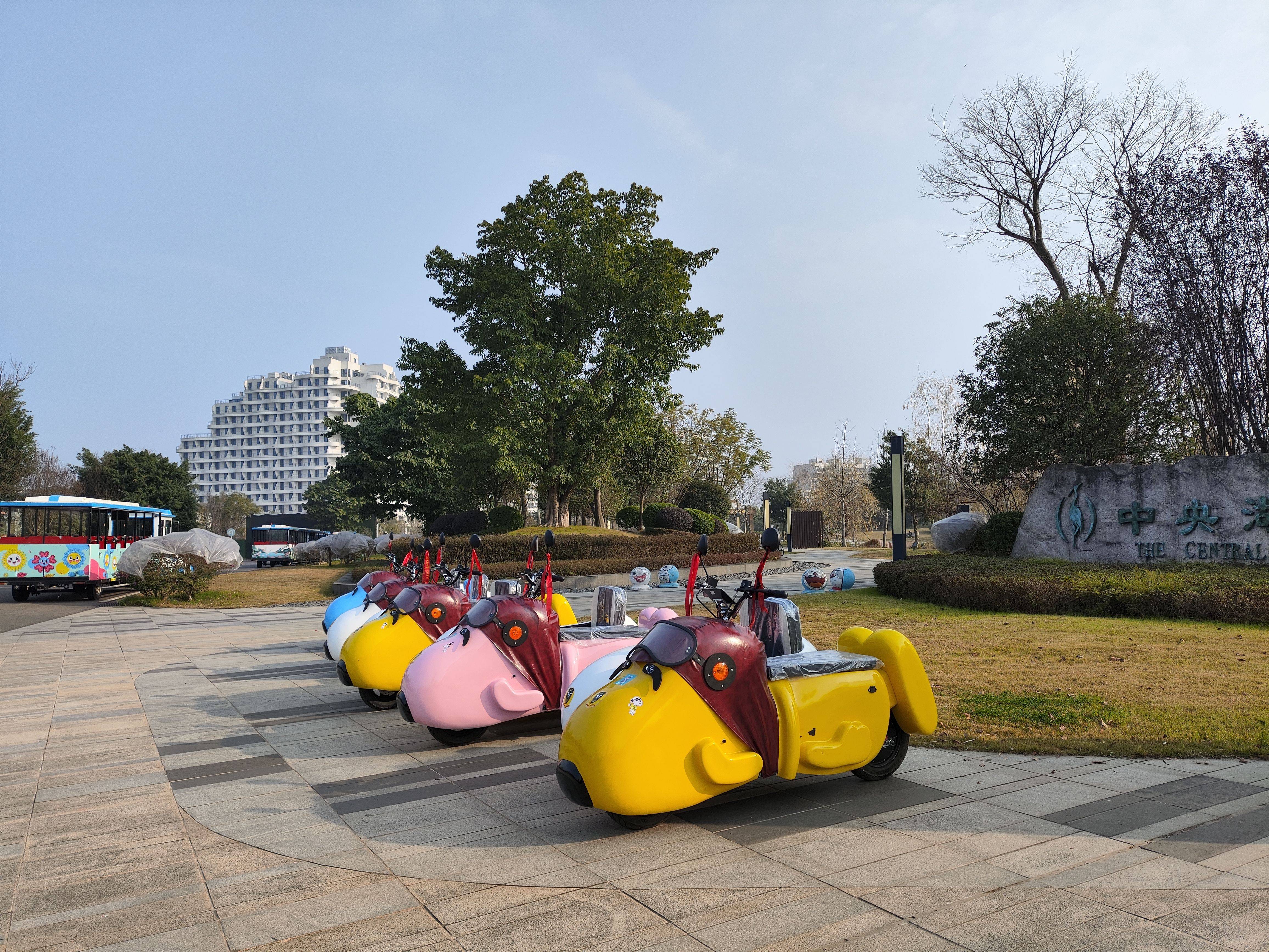 这款电动共享代步观光车,让景区运营效率翻倍,游客体验升级!