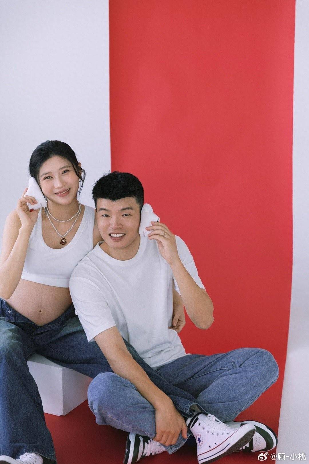 30岁的王懿律曾是国羽混双王牌,与黄东萍搭档在东京奥运会摘金时,这位