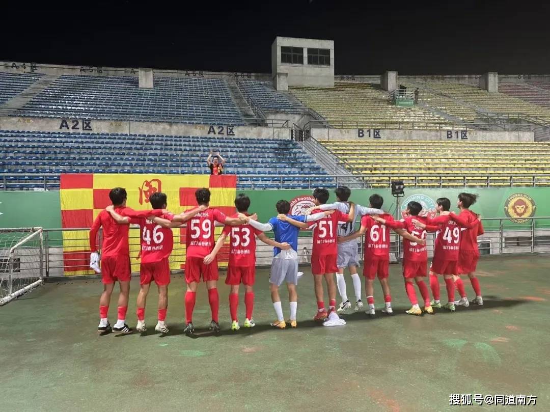 生病了！阿德尔曼：穆雷赛前决定是否出战 希望他能打