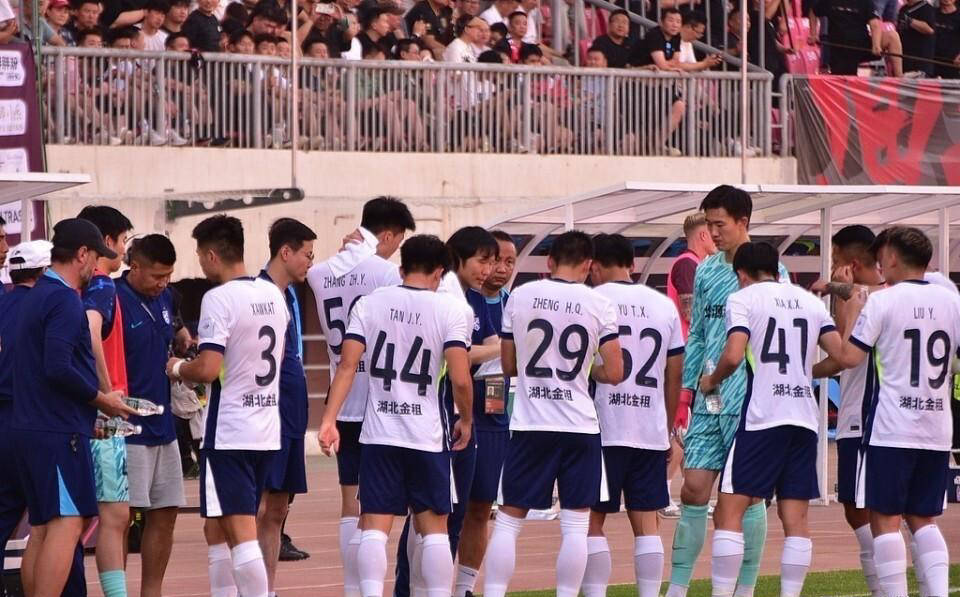 持续惊艳🔥！杨瀚森联合试训5v5第二战18分钟轻取11分6板6助1帽