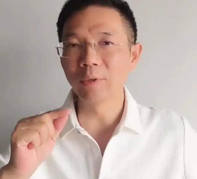 抖音许奇奇=许奇寂百度百科