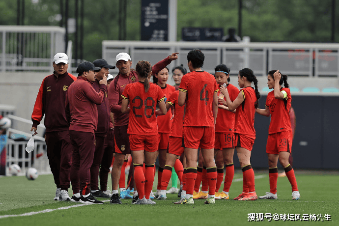 中国女足1-2惜败堪萨斯城激流女足，姚梦佳破门难挽败局