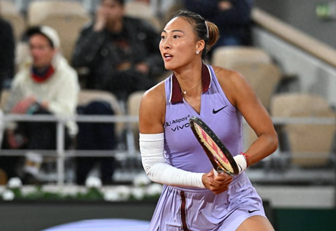 法网最新战报，郑钦文2