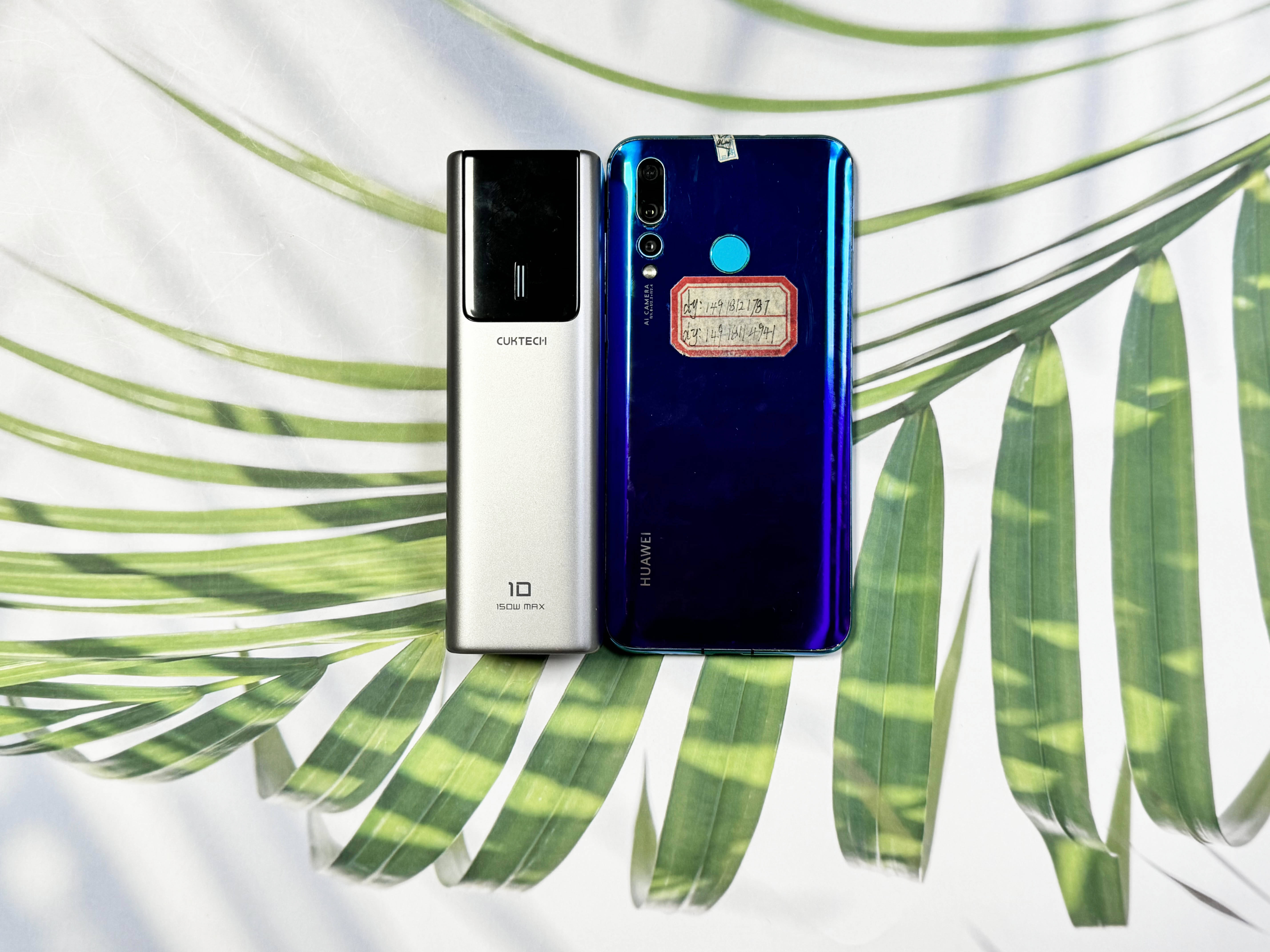 手机充电宝哪个牌子质量好？西圣、酷态科充电宝测评强强来袭