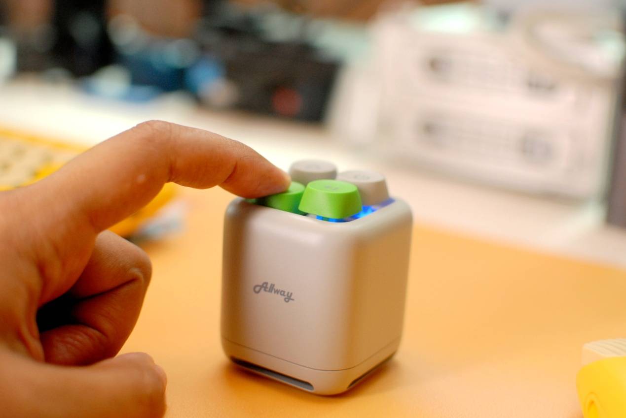 Allway Magic10解压音响:打工人的快乐源泉