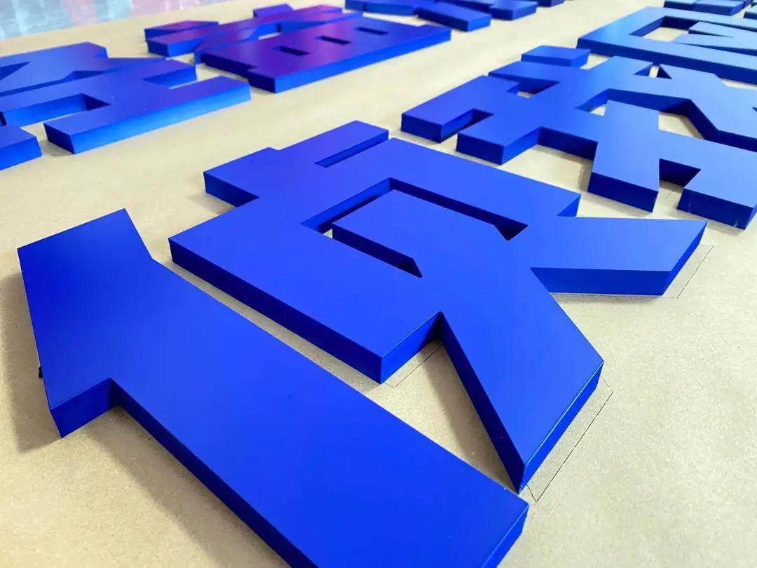 87c60e425f924fd39b2c5165f9d6d534