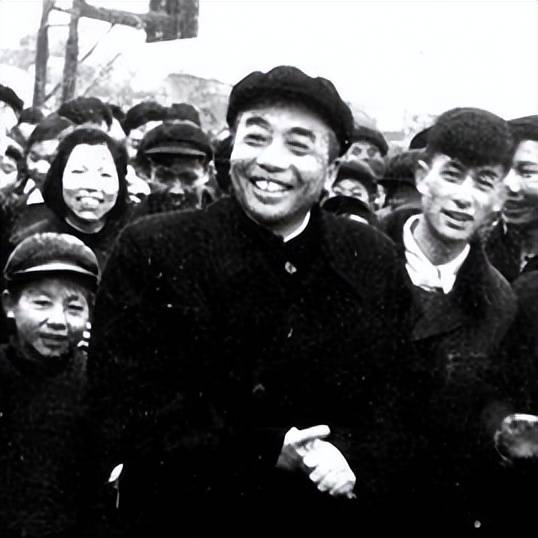 书记打招呼_路上被拦下来检查身份证_