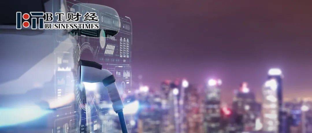 魏小（Wei Xiaoli）的对比的真正时刻，米彭的销售