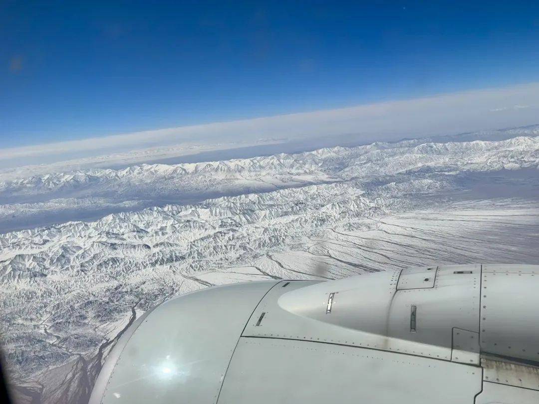 航空公司赚钱模式__航空怎么赚钱