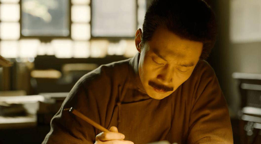 列宁被世人称之为什么_世人把元稹和白居易称_