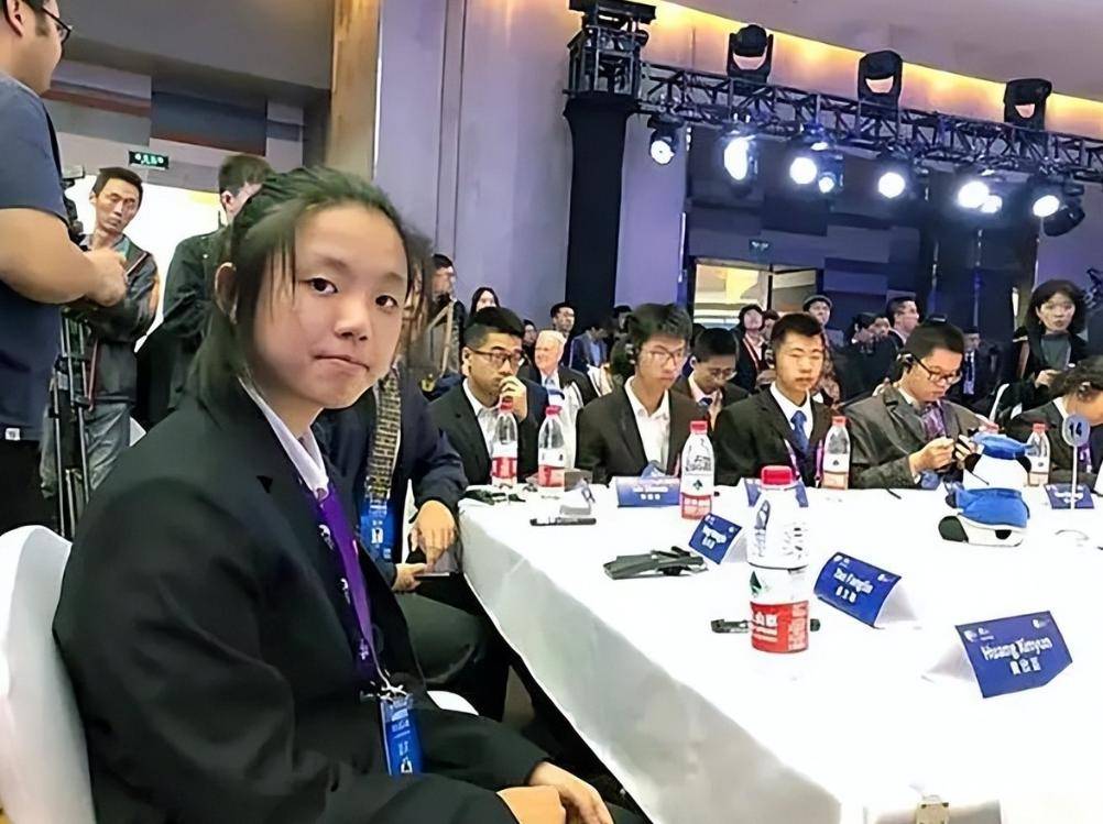 15岁中国少女解决世界难题，一夜爆红拒绝央视采访：别让我妈看到