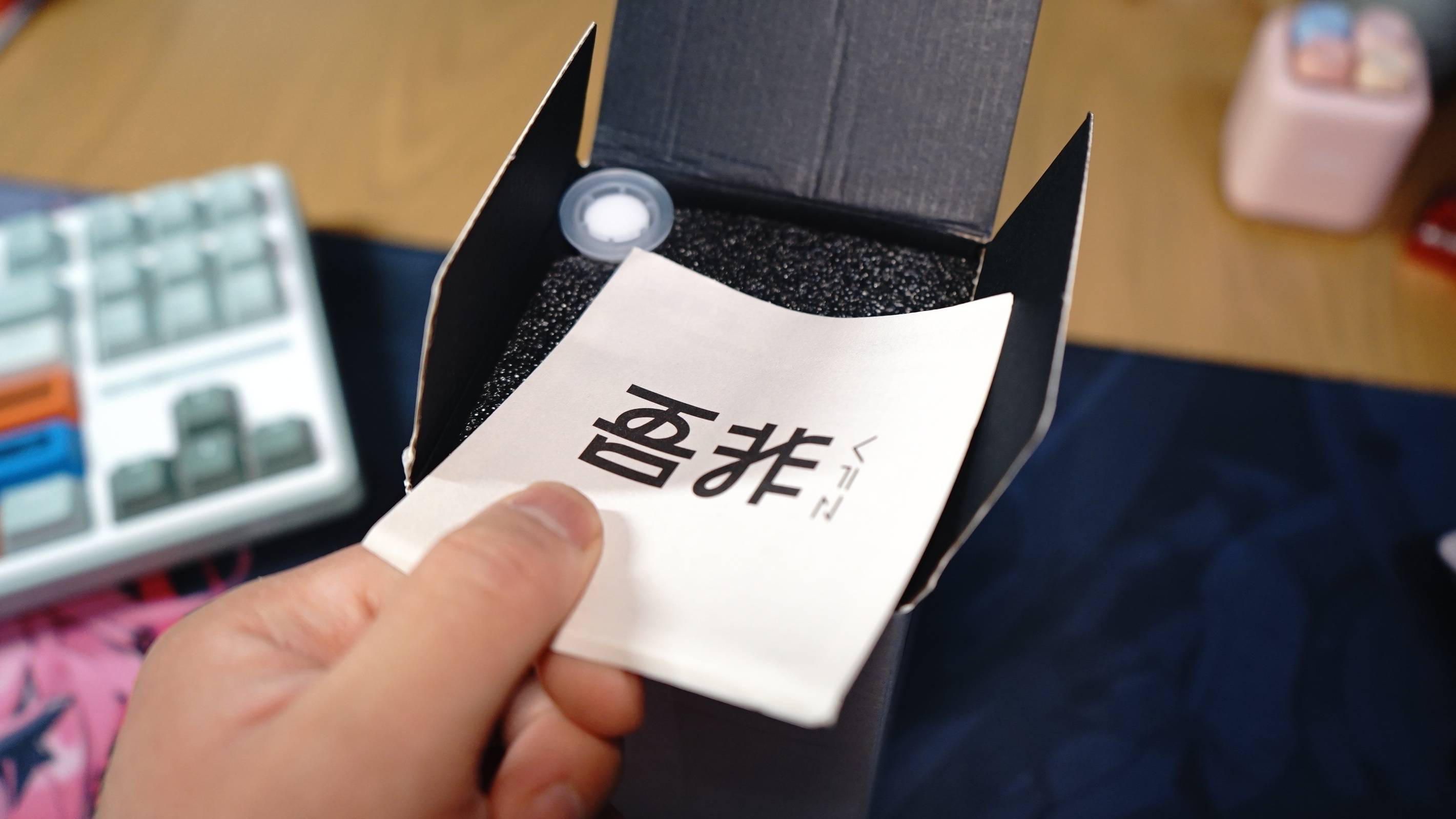 执着好香很讲究,安全为本精选料,吾非时来运转杯架香薰