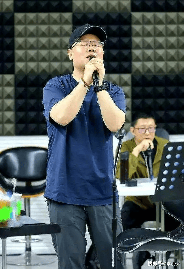 2025年演唱会谁在割韭菜谁在玩真的？