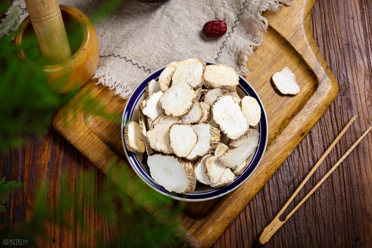 鱼炖肉的做法_炖鱼炖肉需要的香料有哪些_