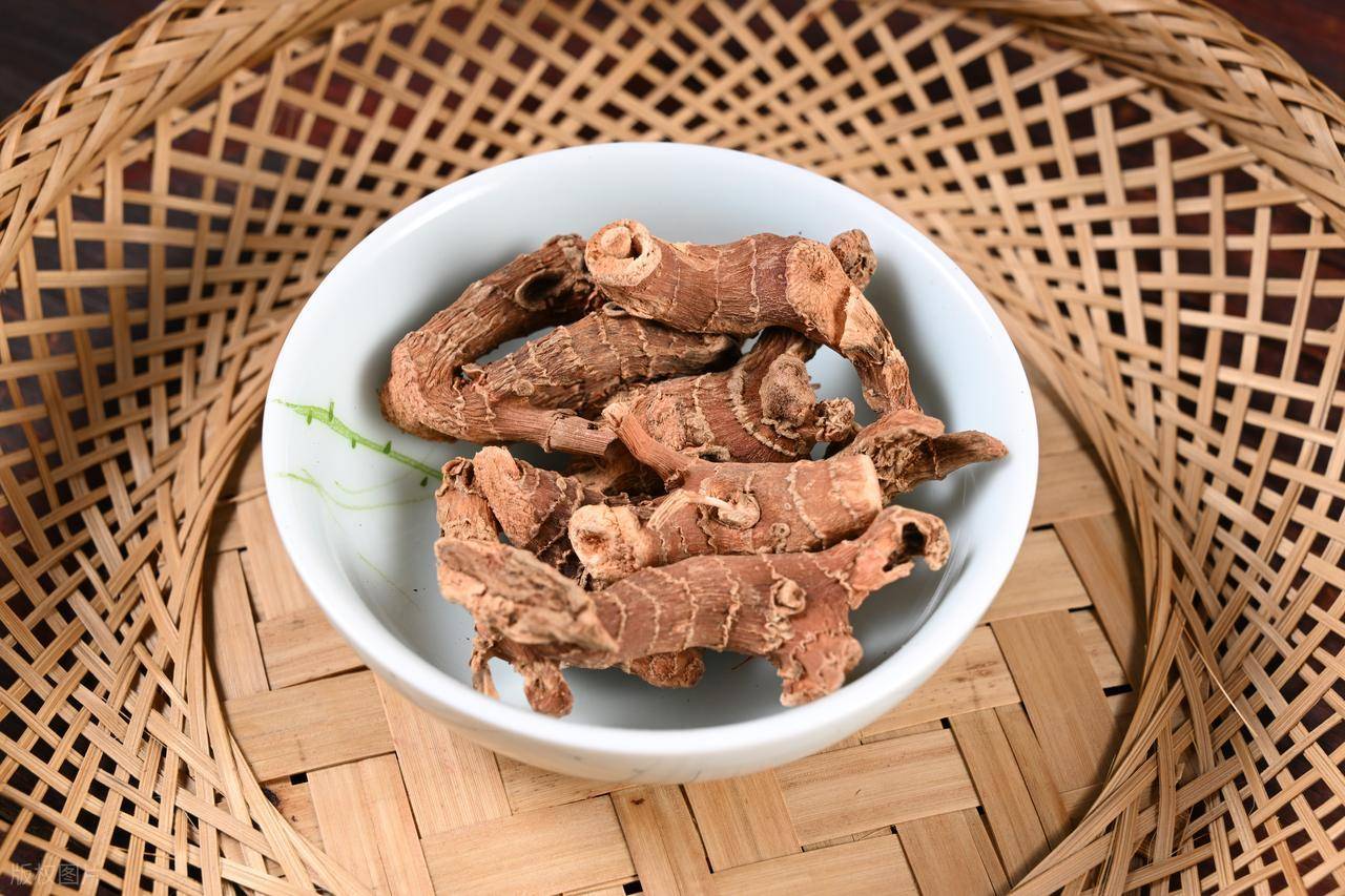 炖鱼炖肉需要的香料有哪些_鱼炖肉的做法_