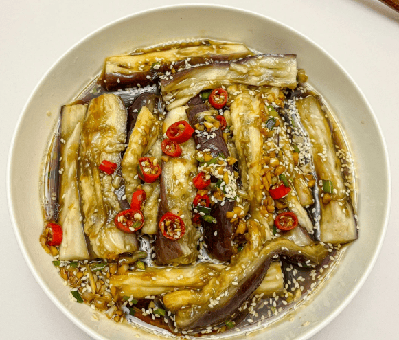 夏季适合老年人吃的家常菜_老年人常吃的家常菜_