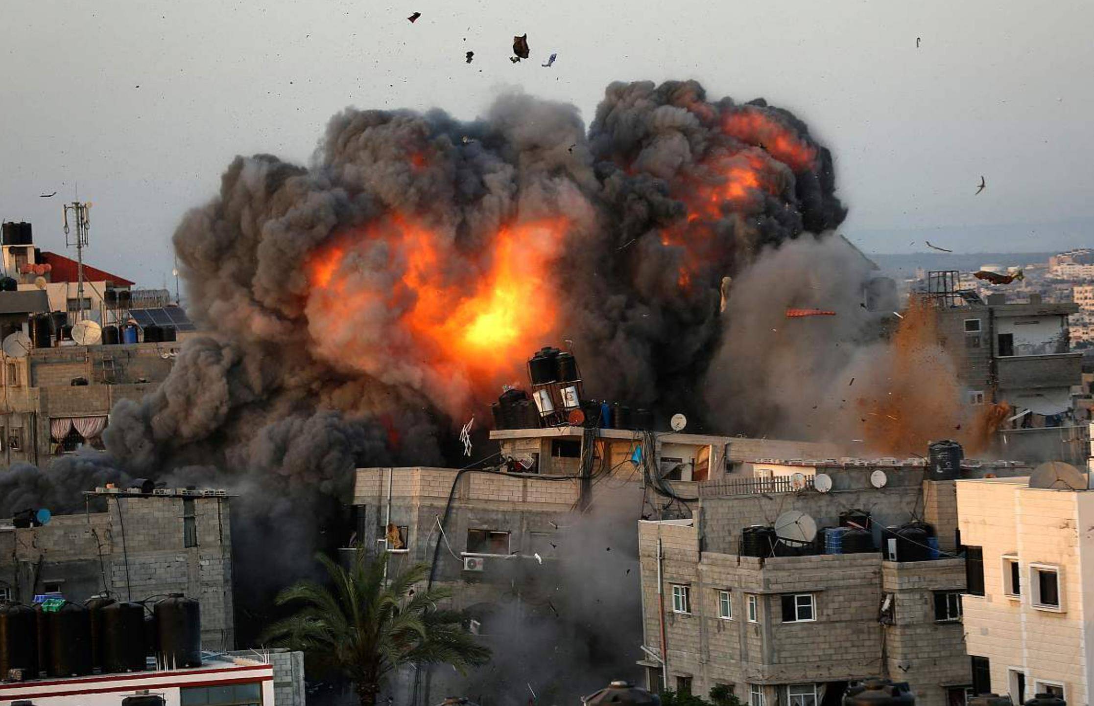 伊朗轰炸内塔尼亚胡家族住所,有三大关注点,以色列并非不可战胜