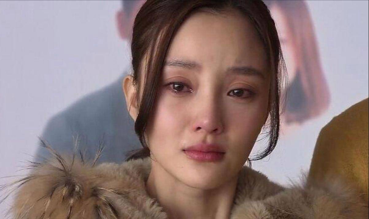 原创李小璐做梦没想到13岁的女儿甜馨这次没给自己留一丝体面