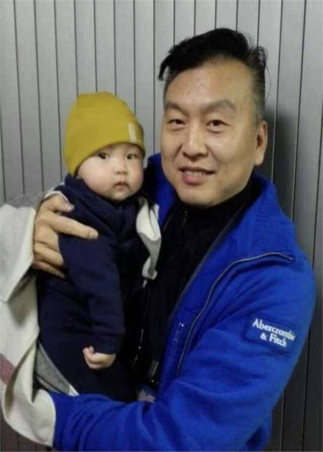 泪目!央视张泽群发文:"父亲去了,儿子丢了,取消罢了"