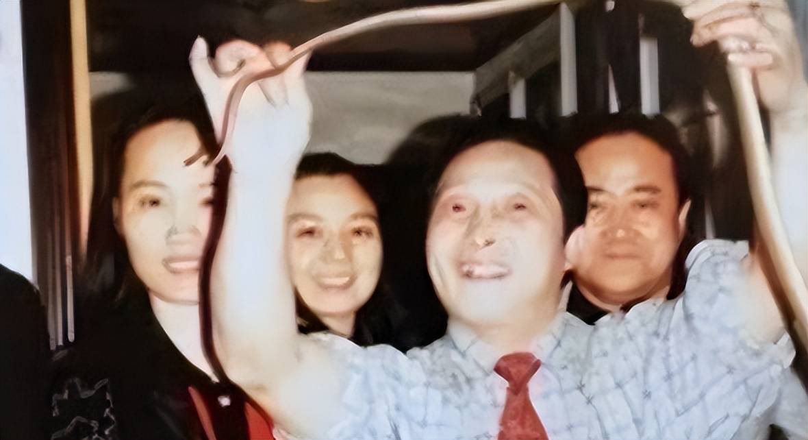 "气功大师"王林毁灭史:杀人入狱,情妇为救人贿赂民警