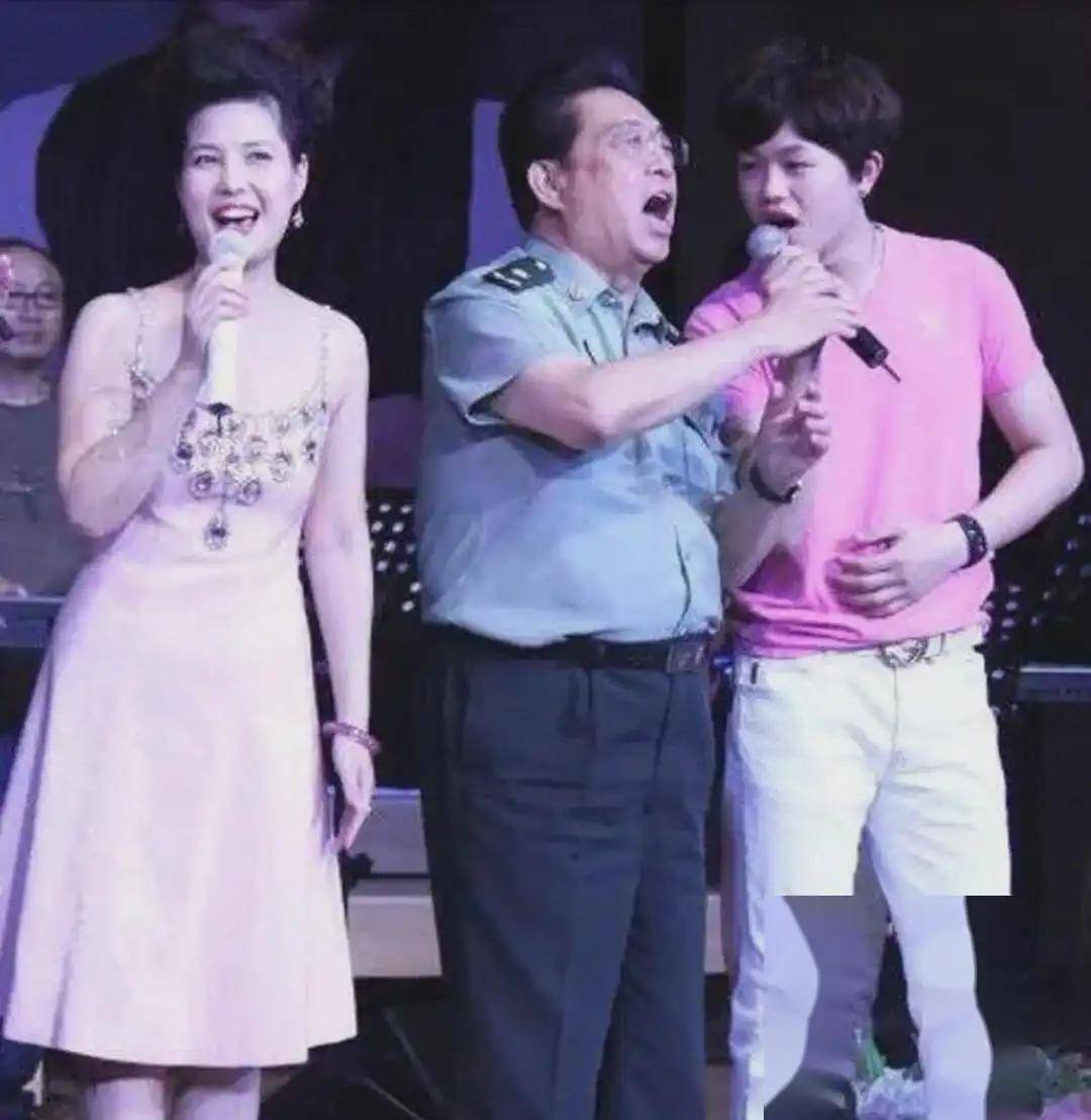 被判刑10年的李天一，早已出狱！如今，他的状况令人愤愤不平_李双江_社会_梦鸽