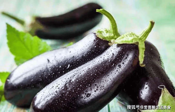 茄子竟有死对头？医生提醒：茄子与它同吃危