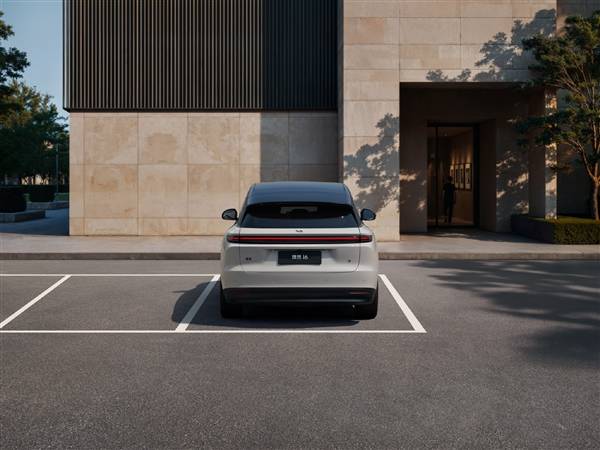 理想i6申报图曝光，5座中大型SUV，全系标配5C磷酸铁锂电池