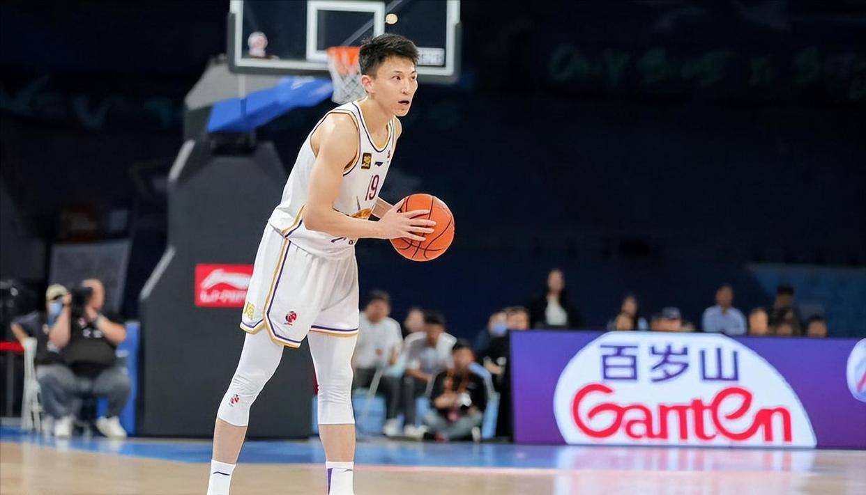 刘晓宇正式退役!从广东五冠王到北控老将