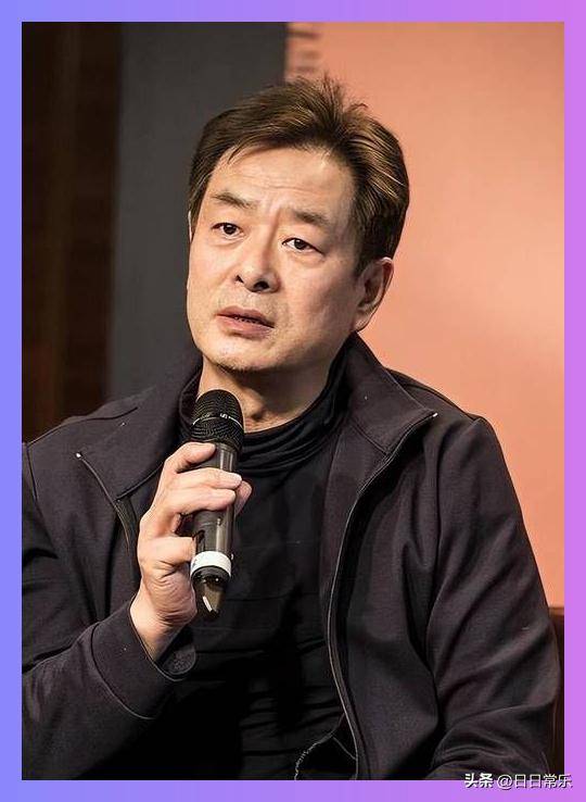 27年前,濮存昕全国走红,一夜之间销声匿迹,背后真相让人落泪